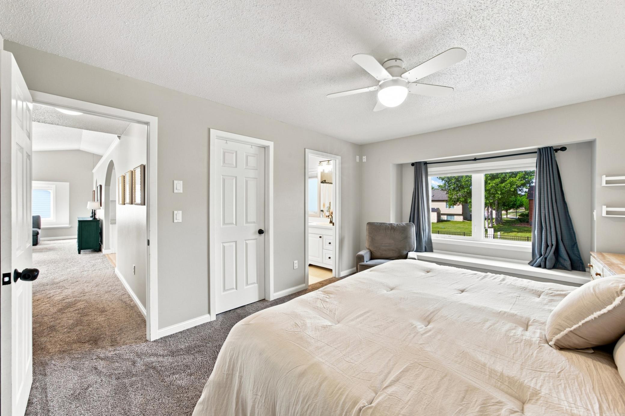 1996 single family home for sale at 2715 32nd Street S in Fargo, ND — 4 bed, 3 bath (photo 23 of 53)