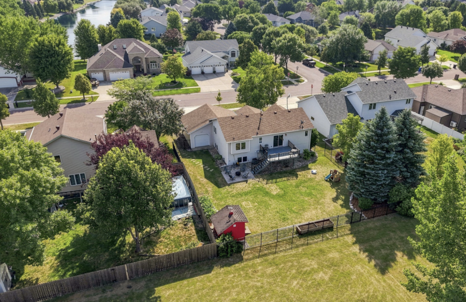 1996 single family home for sale at 2715 32nd Street S in Fargo, ND — 4 bed, 3 bath (photo 48 of 53)