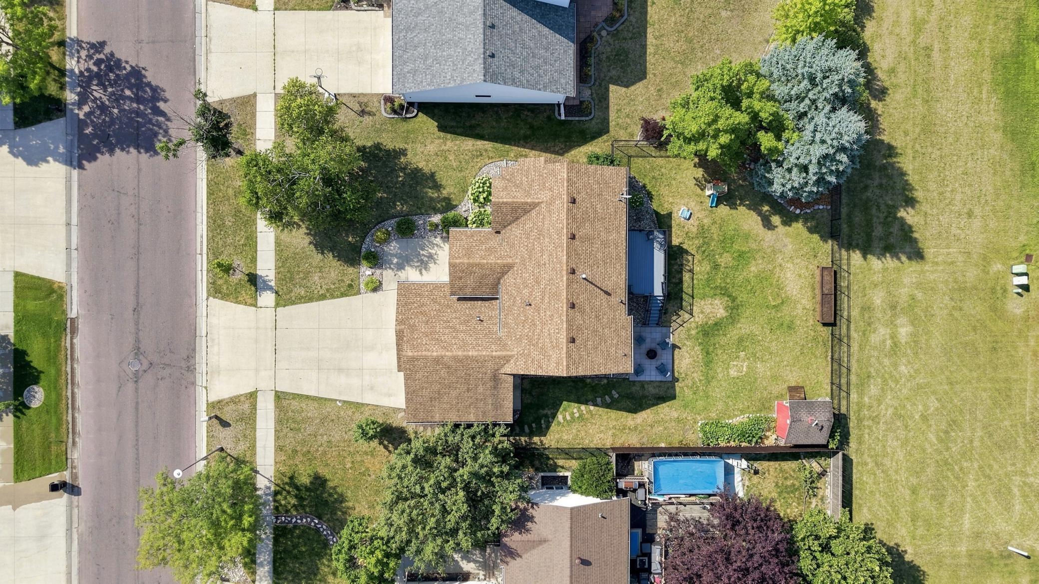 1996 single family home for sale at 2715 32nd Street S in Fargo, ND — 4 bed, 3 bath (photo 49 of 53)