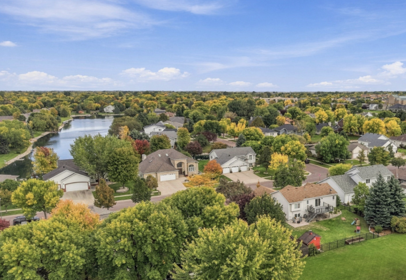 1996 single family home for sale at 2715 32nd Street S in Fargo, ND — 4 bed, 3 bath (photo 53 of 57)