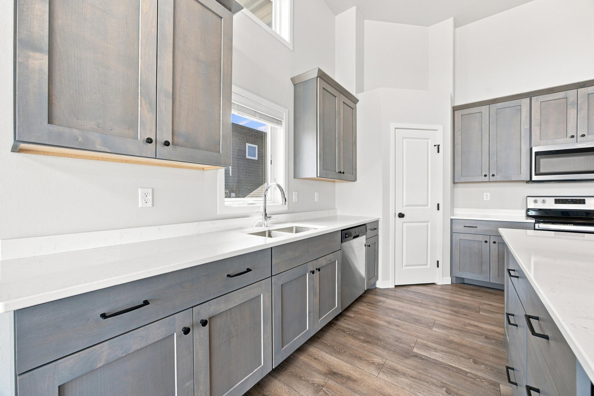 2022 single family home for sale at 7308 Madelyn Lane S in Fargo, ND — 4 bed, 3 bath (photo 14 of 40)