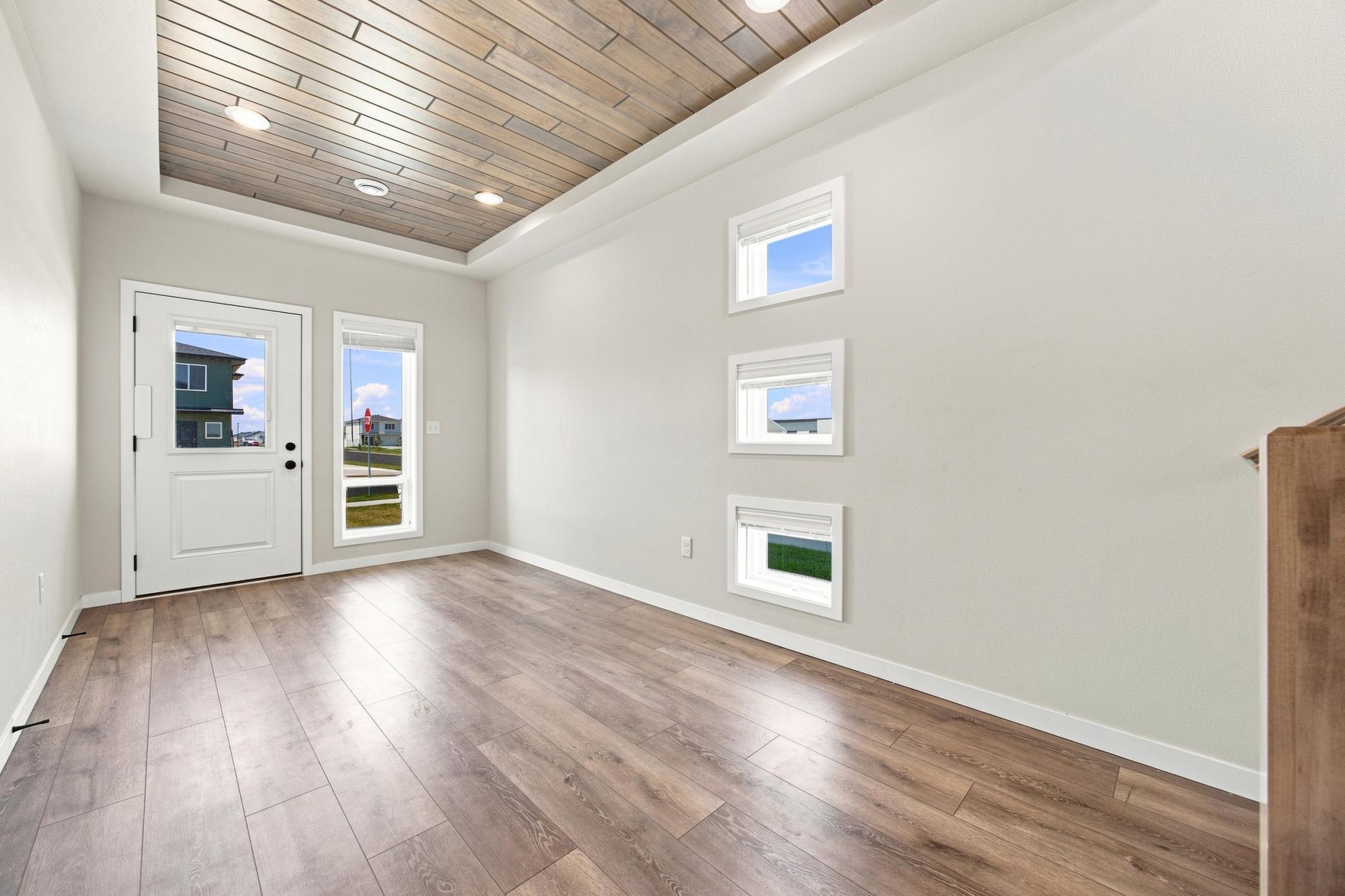 2022 single family home for sale at 7308 Madelyn Lane S in Fargo, ND — 4 bed, 3 bath (photo 8 of 40)