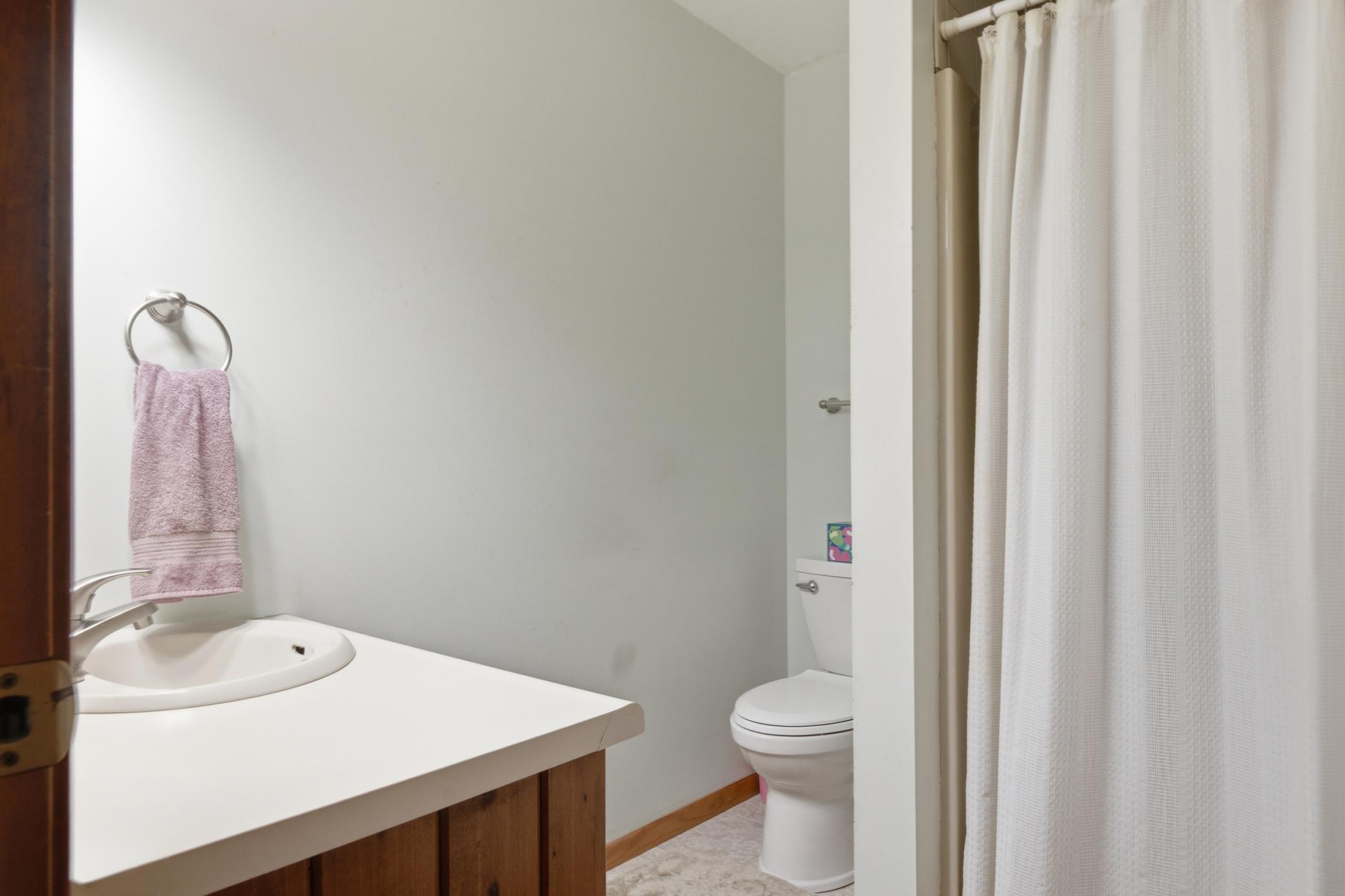 1965 single family home for sale at 30600 Airport Road in Breezy Point, MN — 4 bed, 3 bath (photo 24 of 48)