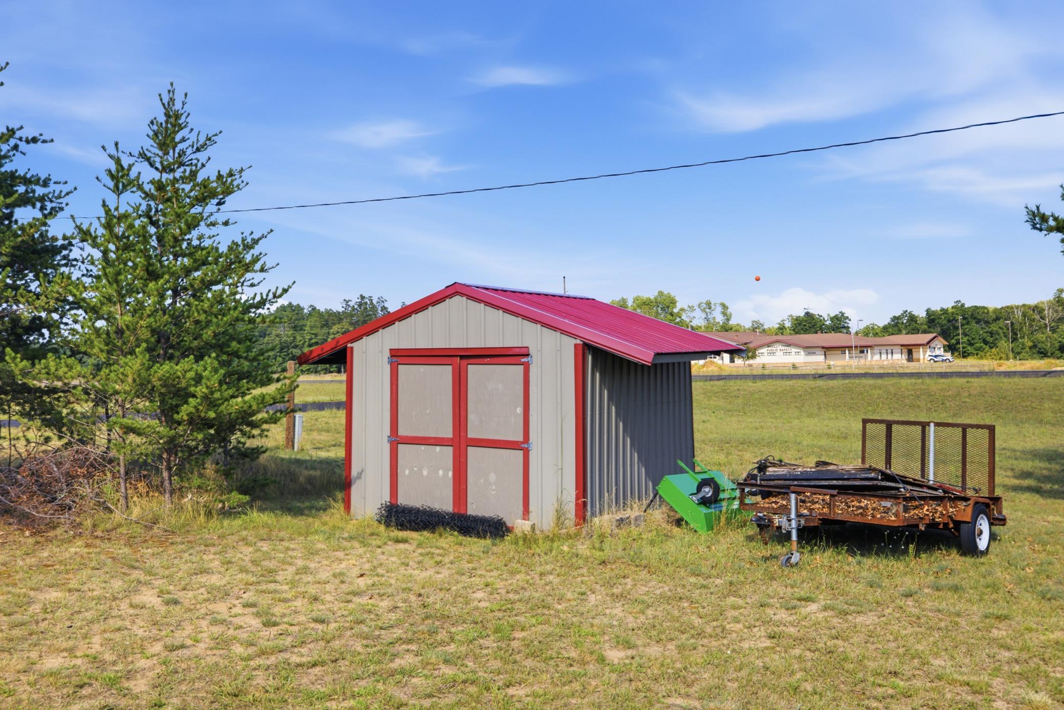 1965 single family home for sale at 30600 Airport Road in Breezy Point, MN — 4 bed, 3 bath (photo 39 of 48)
