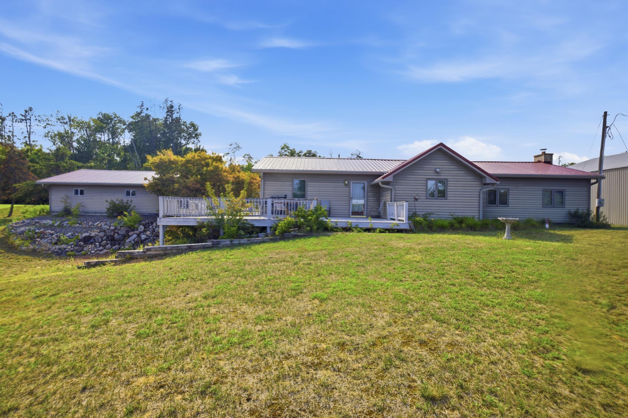 1965 single family home for sale at 30600 Airport Road in Breezy Point, MN — 4 bed, 3 bath (photo 41 of 48)