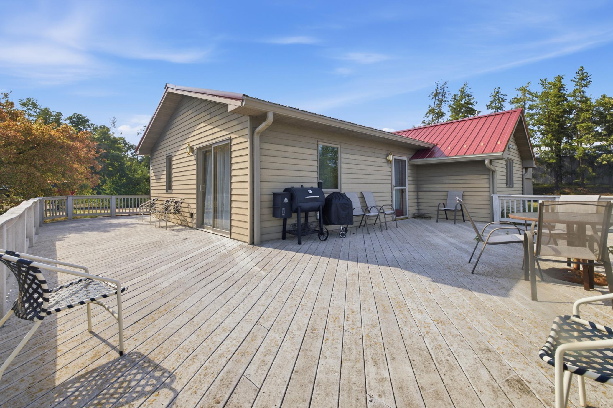 1965 single family home for sale at 30600 Airport Road in Breezy Point, MN — 4 bed, 3 bath (photo 42 of 48)
