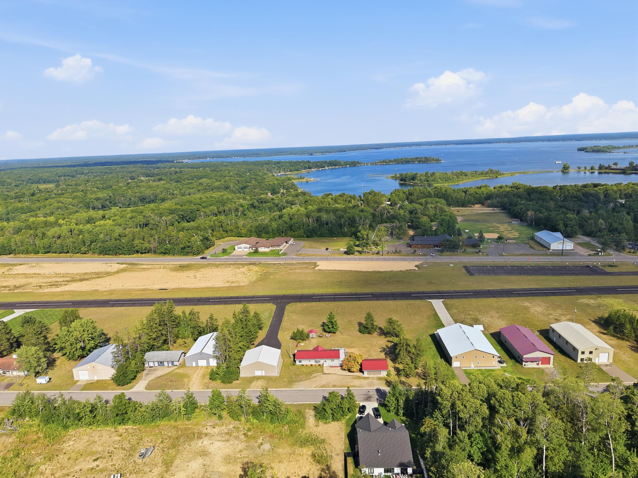 1965 single family home for sale at 30600 Airport Road in Breezy Point, MN — 4 bed, 3 bath (photo 45 of 48)