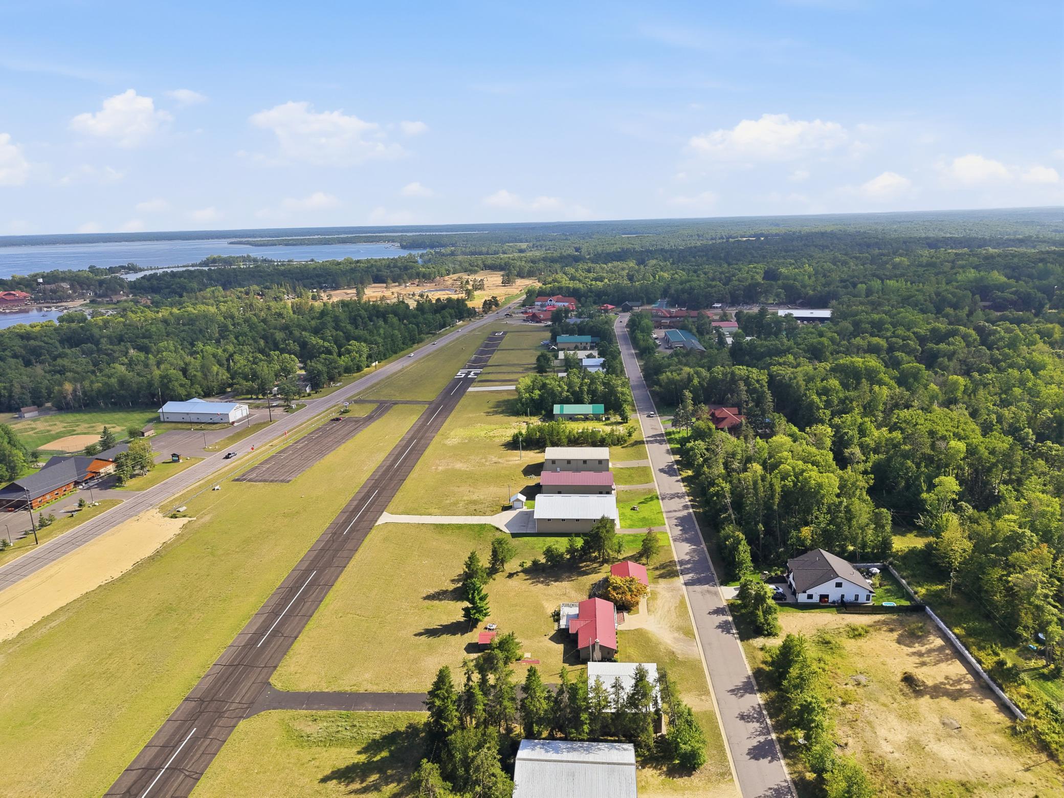1965 single family home for sale at 30600 Airport Road in Breezy Point, MN — 4 bed, 3 bath (photo 47 of 48)
