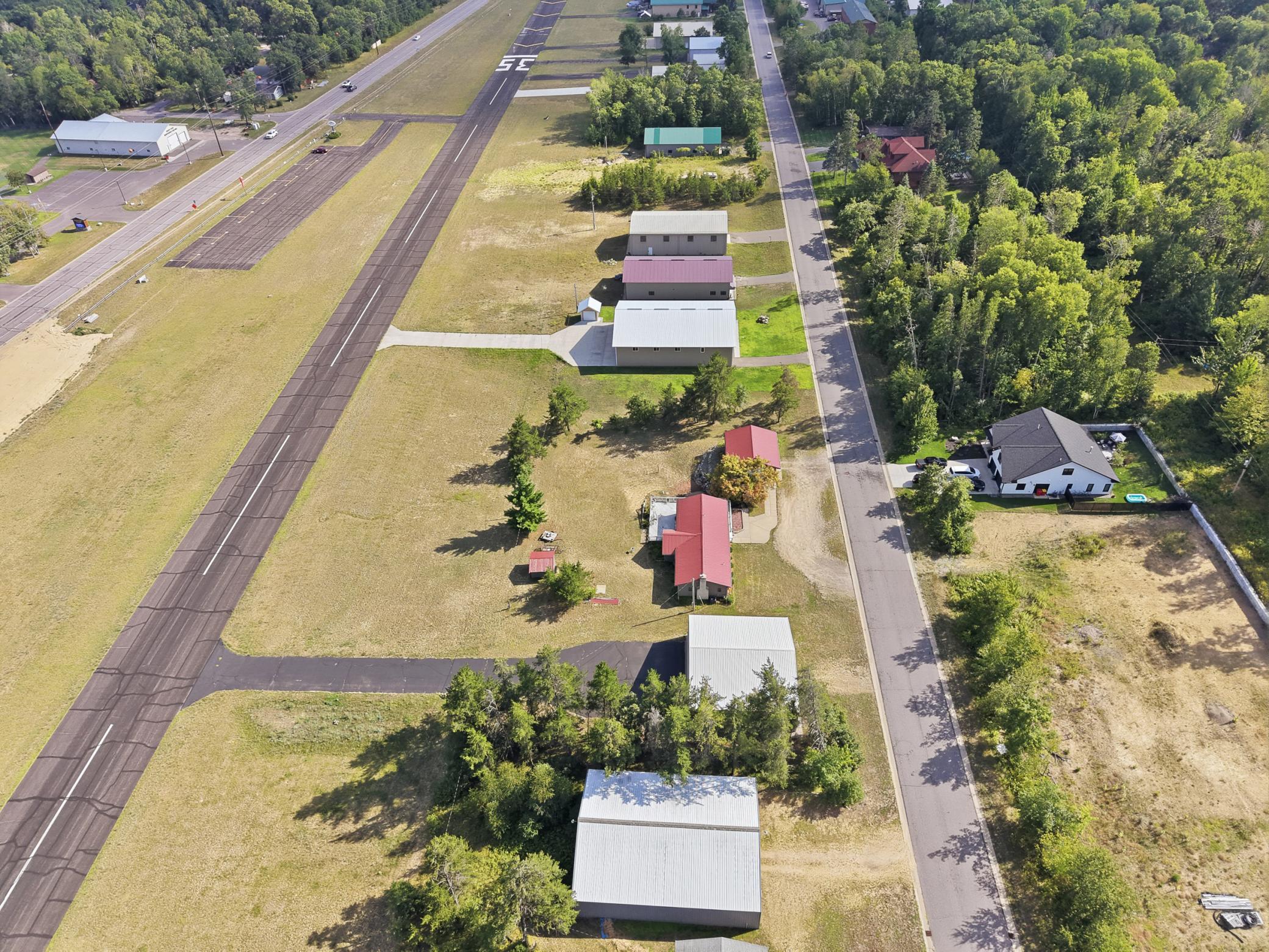 1965 single family home for sale at 30600 Airport Road in Breezy Point, MN — 4 bed, 3 bath (photo 48 of 48)