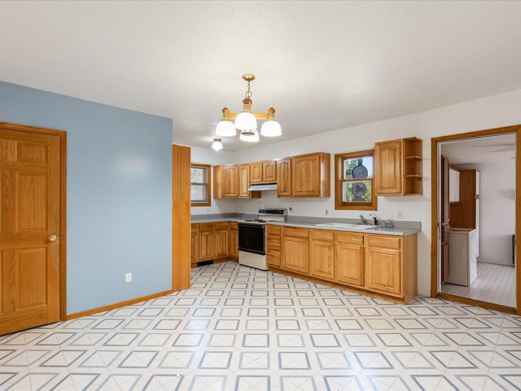 1894 single family home for sale at 5164 State 210 SW in Pillager, MN — 3 bed, 1 bath (photo 8 of 47)