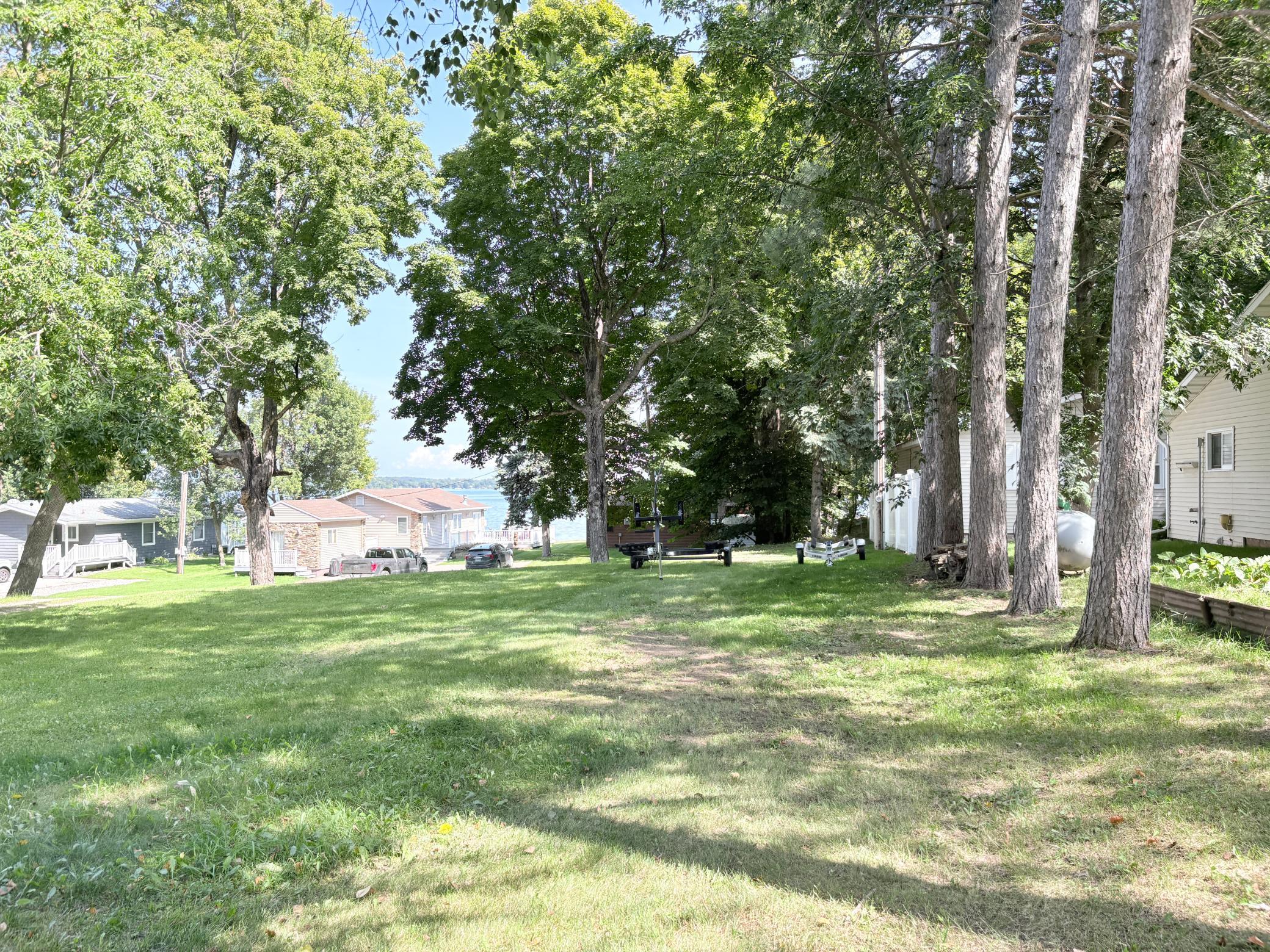 1974 single family home for sale at 14225 Cha Lisa Road in Lake Park, MN — 3 bed, 2 bath (photo 20 of 47)