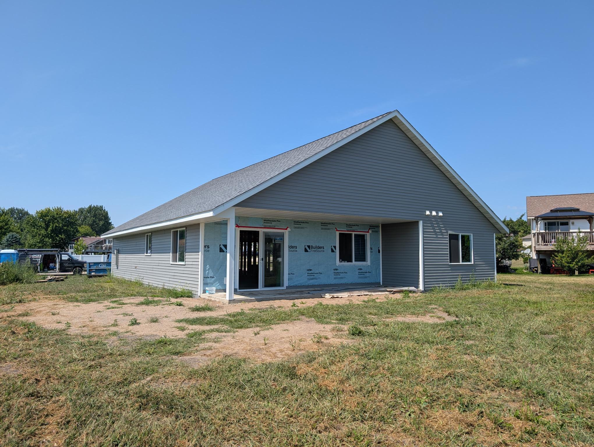 2026 single family home for sale at 601 W 7th Avenue in Osakis, MN — 2 bed, 2 bath (photo 4 of 15)