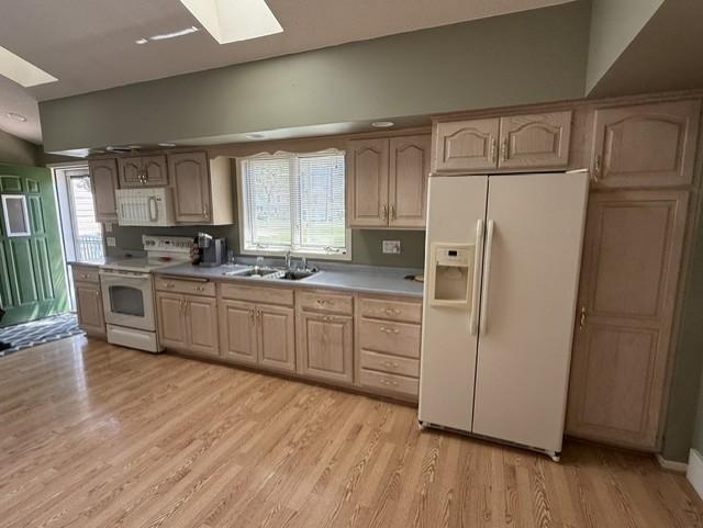 1899 single family home for sale at 210 9th Street N in Breckenridge, MN — 3 bed, 3 bath (photo 15 of 38)
