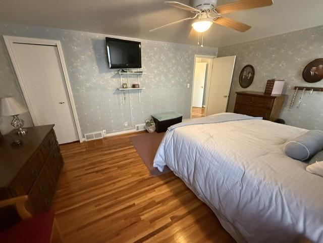1899 single family home for sale at 210 9th Street N in Breckenridge, MN — 3 bed, 3 bath (photo 17 of 38)