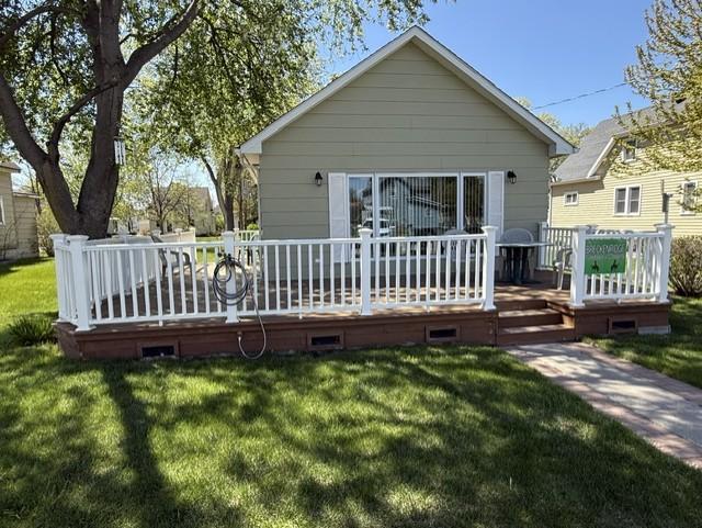 1899 single family home for sale at 210 9th Street N in Breckenridge, MN — 3 bed, 3 bath (photo 31 of 38)