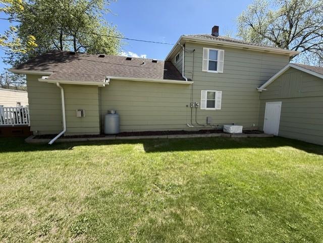 1899 single family home for sale at 210 9th Street N in Breckenridge, MN — 3 bed, 3 bath (photo 36 of 38)