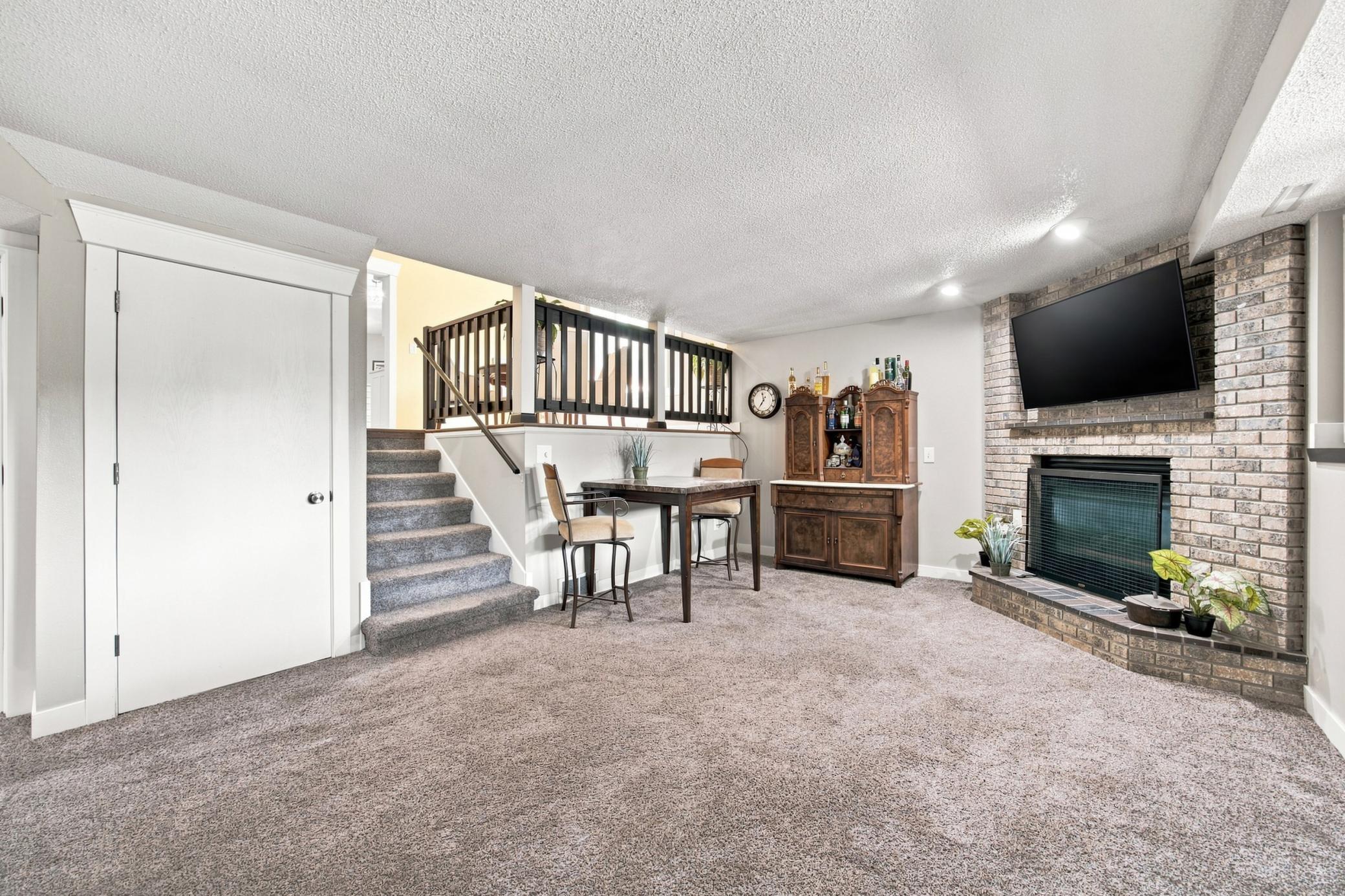 1993 single family home for sale at 3032 37th Avenue S in Fargo, ND — 5 bed, 3 bath (photo 26 of 35)