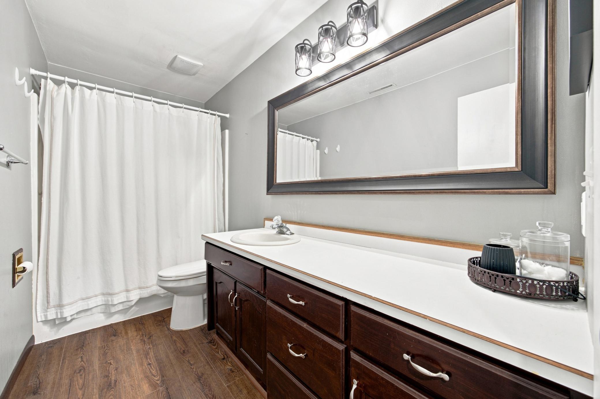 1993 single family home for sale at 3032 37th Avenue S in Fargo, ND — 5 bed, 3 bath (photo 29 of 35)