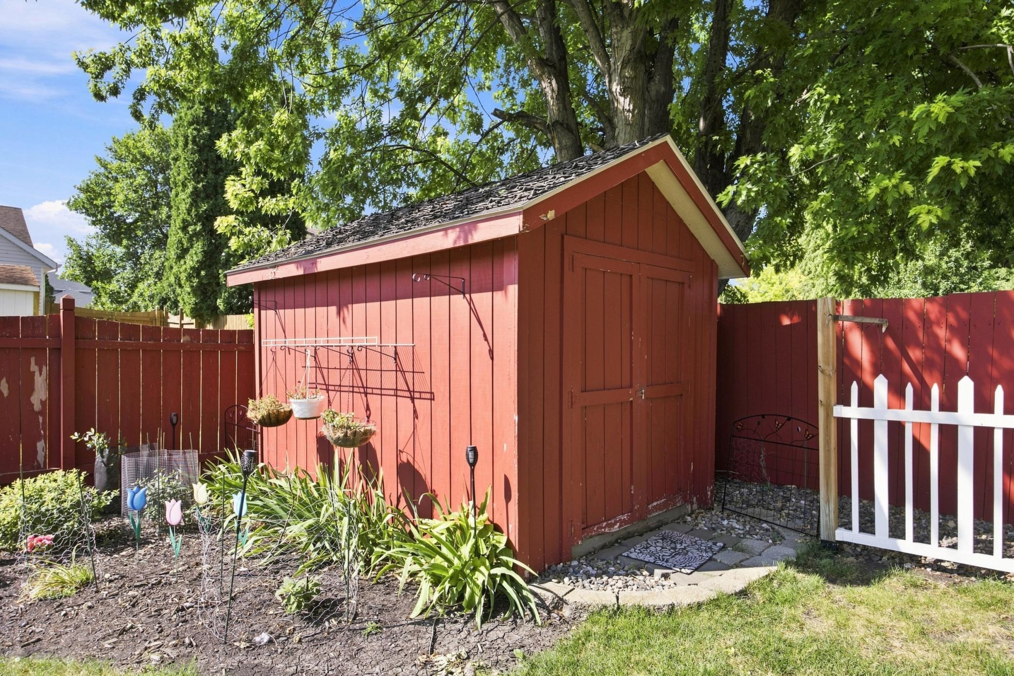 1993 single family home for sale at 3032 37th Avenue S in Fargo, ND — 5 bed, 3 bath (photo 31 of 35)