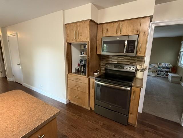 1960 single family home for sale at 857 3rd Street N in Wahpeton, ND — 3 bed, 3 bath (photo 13 of 42)