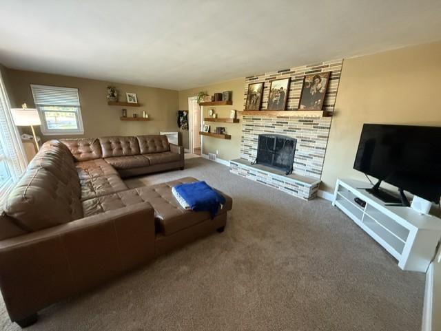 1960 single family home for sale at 857 3rd Street N in Wahpeton, ND — 3 bed, 3 bath (photo 21 of 42)