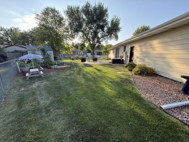 1960 single family home for sale at 857 3rd Street N in Wahpeton, ND — 3 bed, 3 bath (photo 4 of 42)