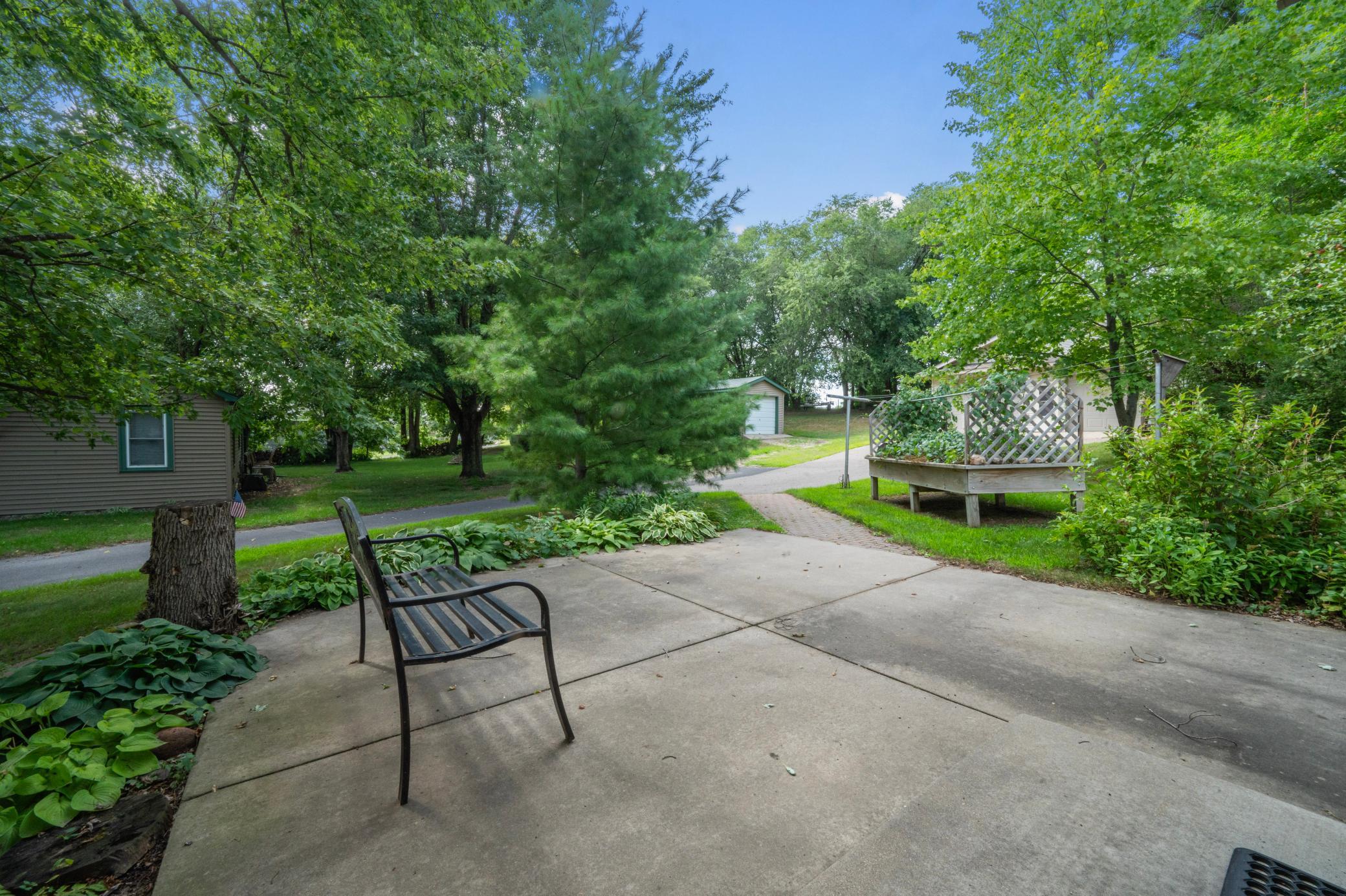 1965 single family home for sale at 27906 Ambassador Drive in Grey Eagle, MN — 3 bed, 2 bath (photo 4 of 63)
