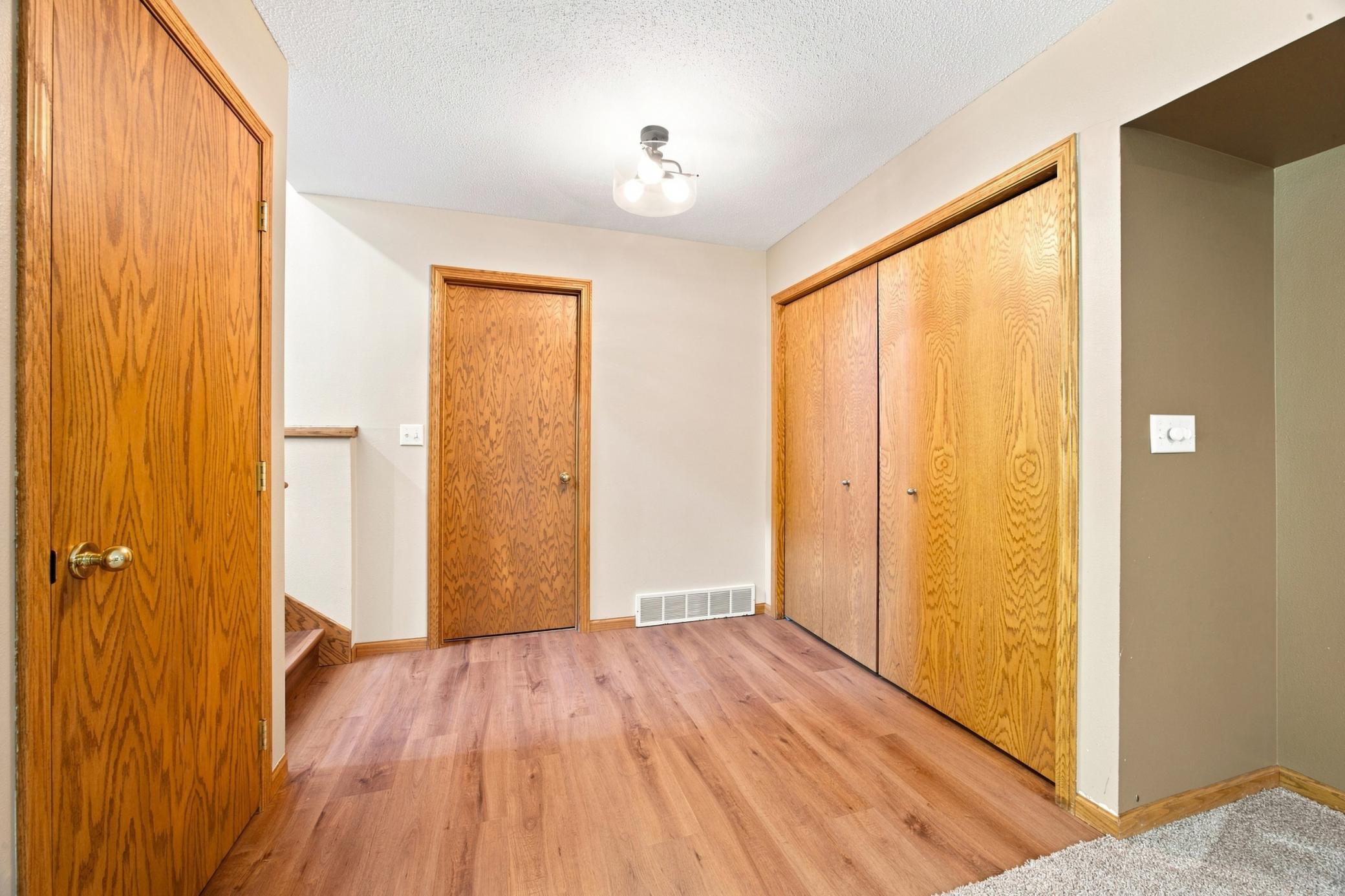 1992 single family home for sale at 2617 38 1/2 Avenue S in Fargo, ND — 4 bed, 3 bath (photo 39 of 48)