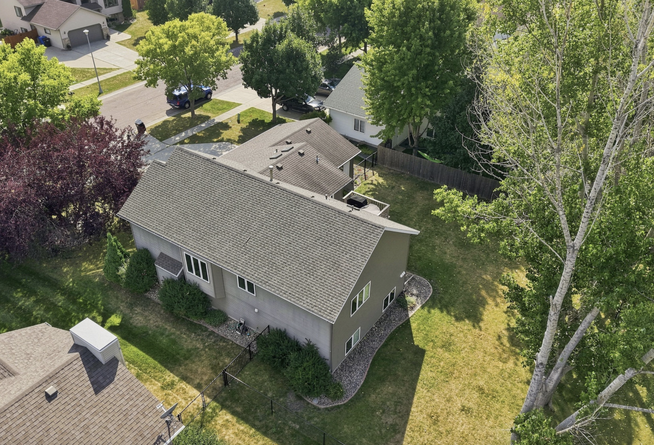 1992 single family home for sale at 2617 38 1/2 Avenue S in Fargo, ND — 4 bed, 3 bath (photo 5 of 48)
