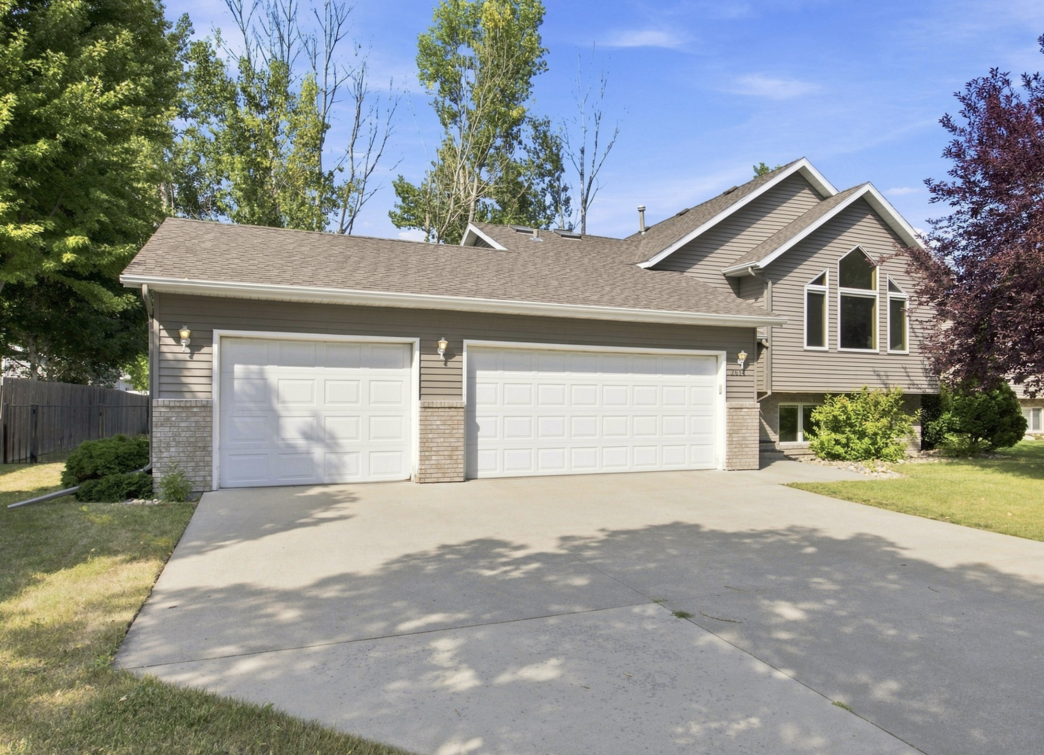 1992 single family home for sale at 2617 38 1/2 Avenue S in Fargo, ND — 4 bed, 3 bath (photo 6 of 48)