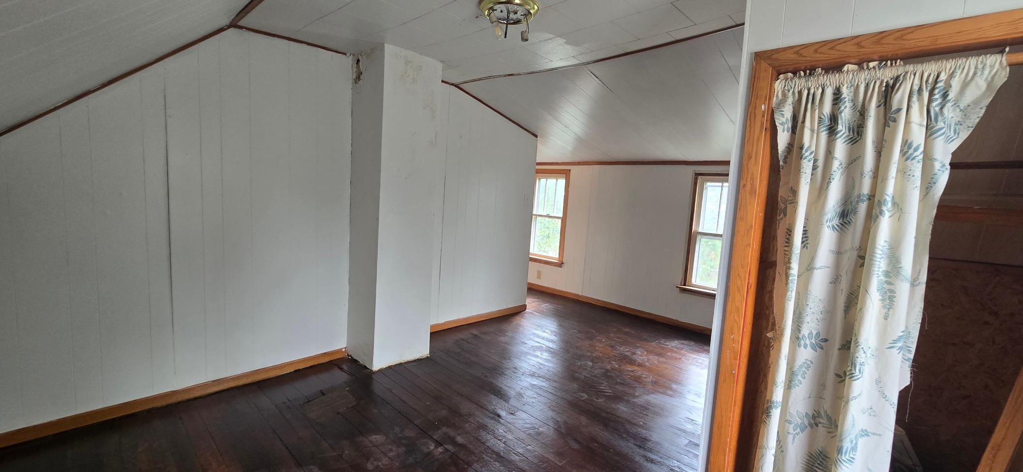 1930 single family home for sale at 119 Red Lake Avenue SW in Bagley, MN — 3 bed, 1 bath (photo 14 of 20)