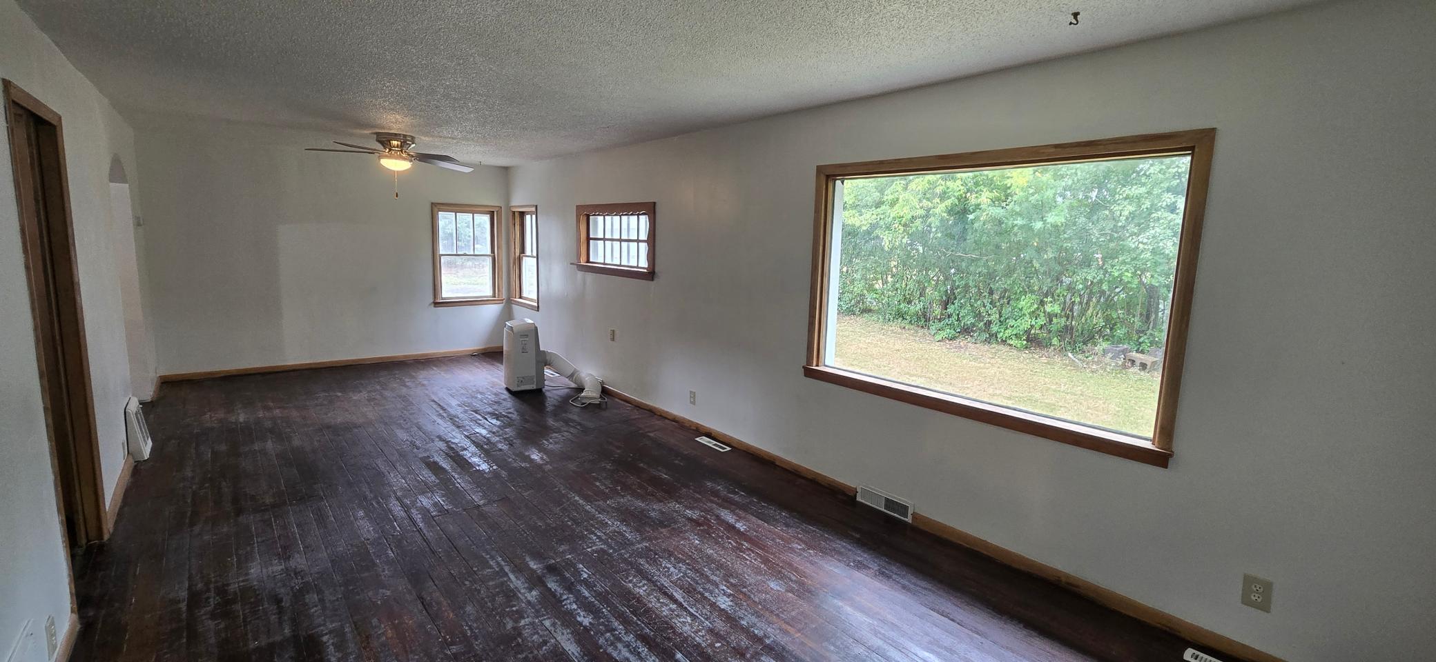 1930 single family home for sale at 119 Red Lake Avenue SW in Bagley, MN — 3 bed, 1 bath (photo 9 of 20)