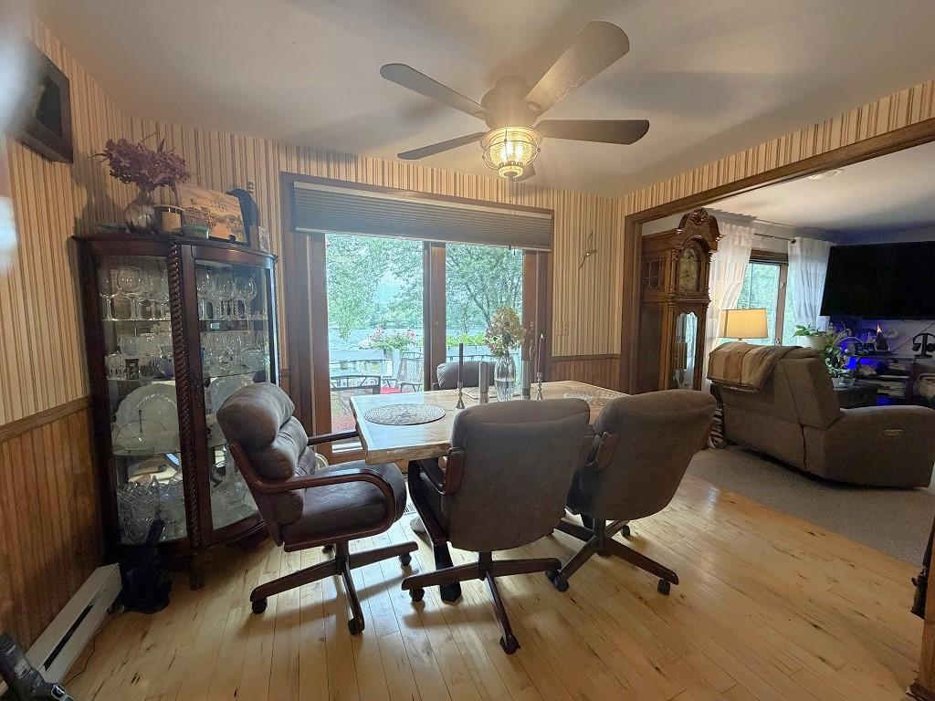 1983 single family home for sale at 354 East River Drive in Park Rapids, MN — 3 bed, 3 bath (photo 12 of 40)