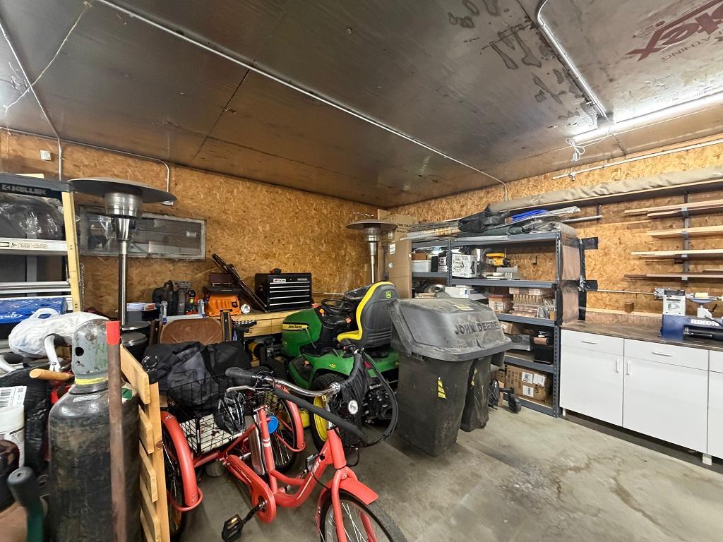 1983 single family home for sale at 354 East River Drive in Park Rapids, MN — 3 bed, 3 bath (photo 31 of 40)