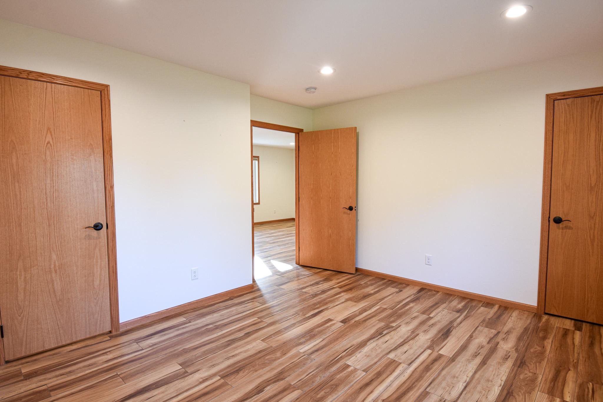2020 single family home for sale at 828 Alice Drive in Thief River Falls, MN — 2 bed, 1 bath (photo 16 of 47)