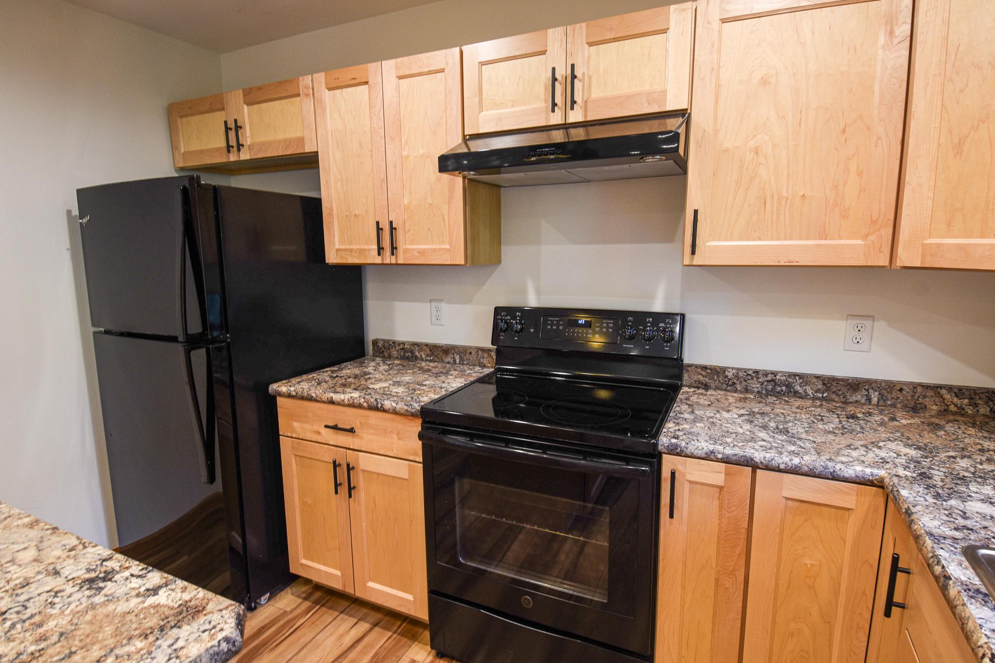 2020 single family home for sale at 828 Alice Drive in Thief River Falls, MN — 2 bed, 1 bath (photo 27 of 47)