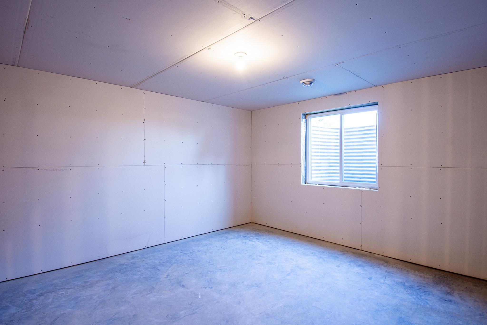 2020 single family home for sale at 828 Alice Drive in Thief River Falls, MN — 2 bed, 1 bath (photo 39 of 47)