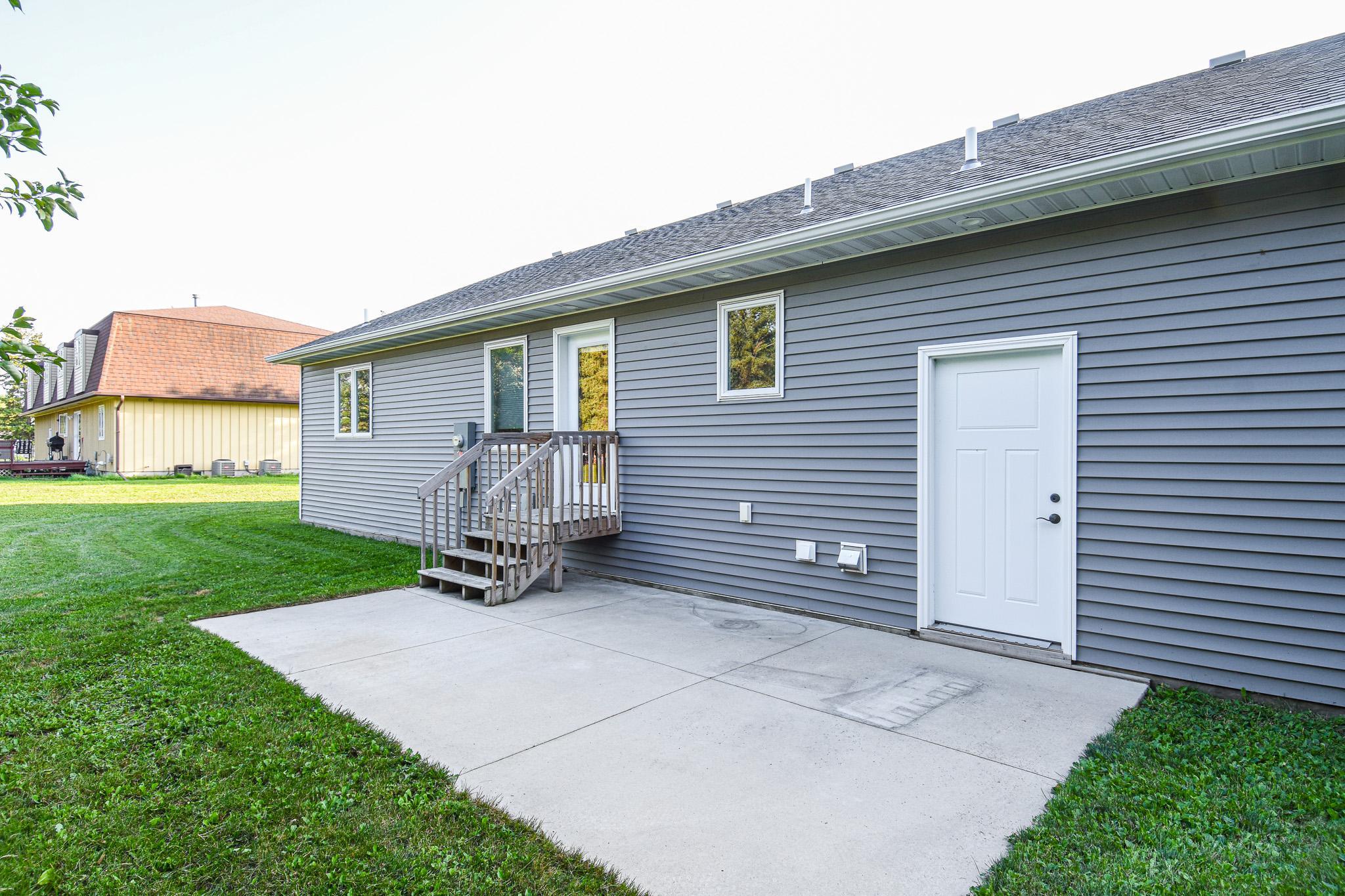 2020 single family home for sale at 828 Alice Drive in Thief River Falls, MN — 2 bed, 1 bath (photo 44 of 47)