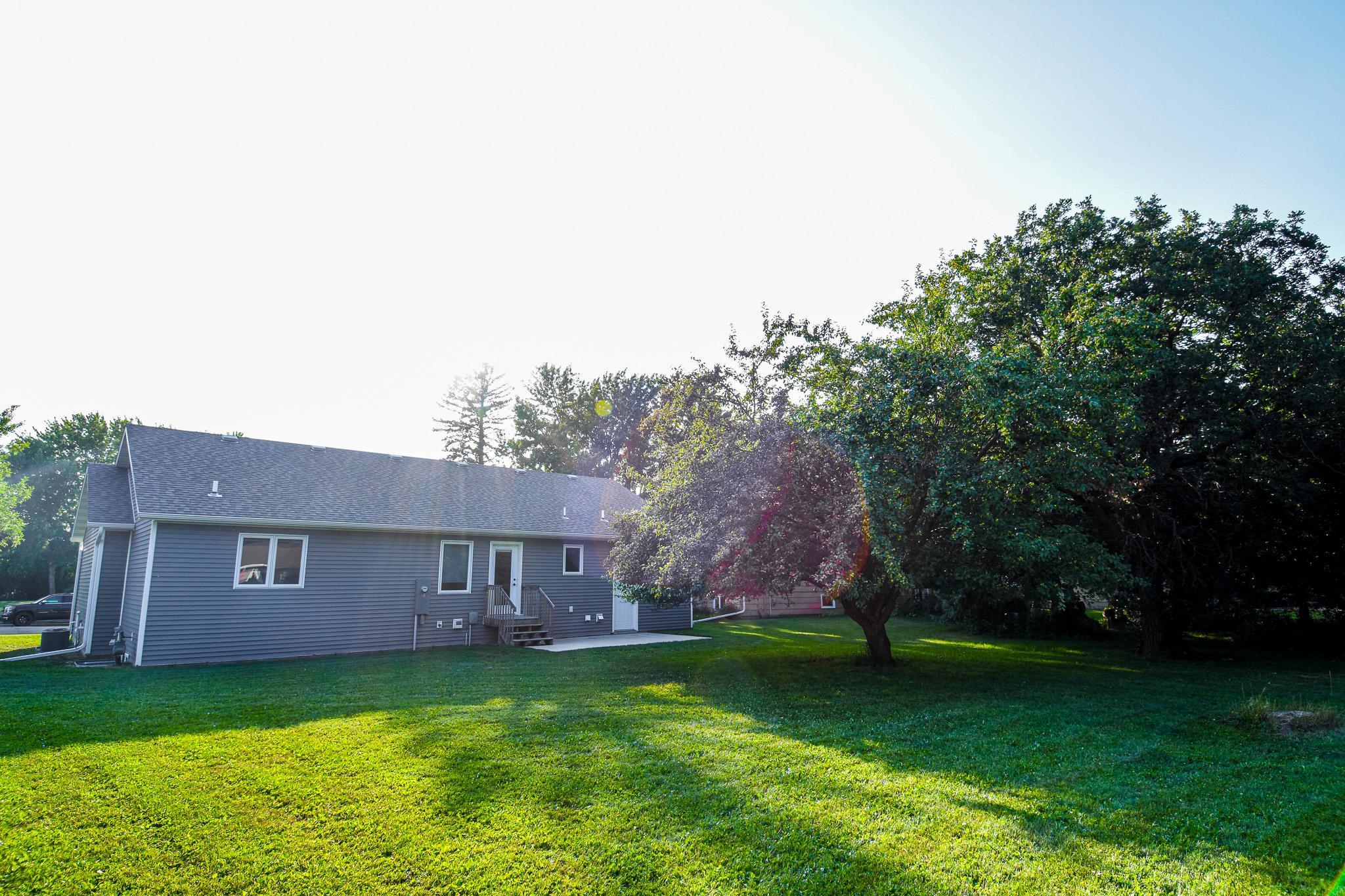 2020 single family home for sale at 828 Alice Drive in Thief River Falls, MN — 2 bed, 1 bath (photo 46 of 47)