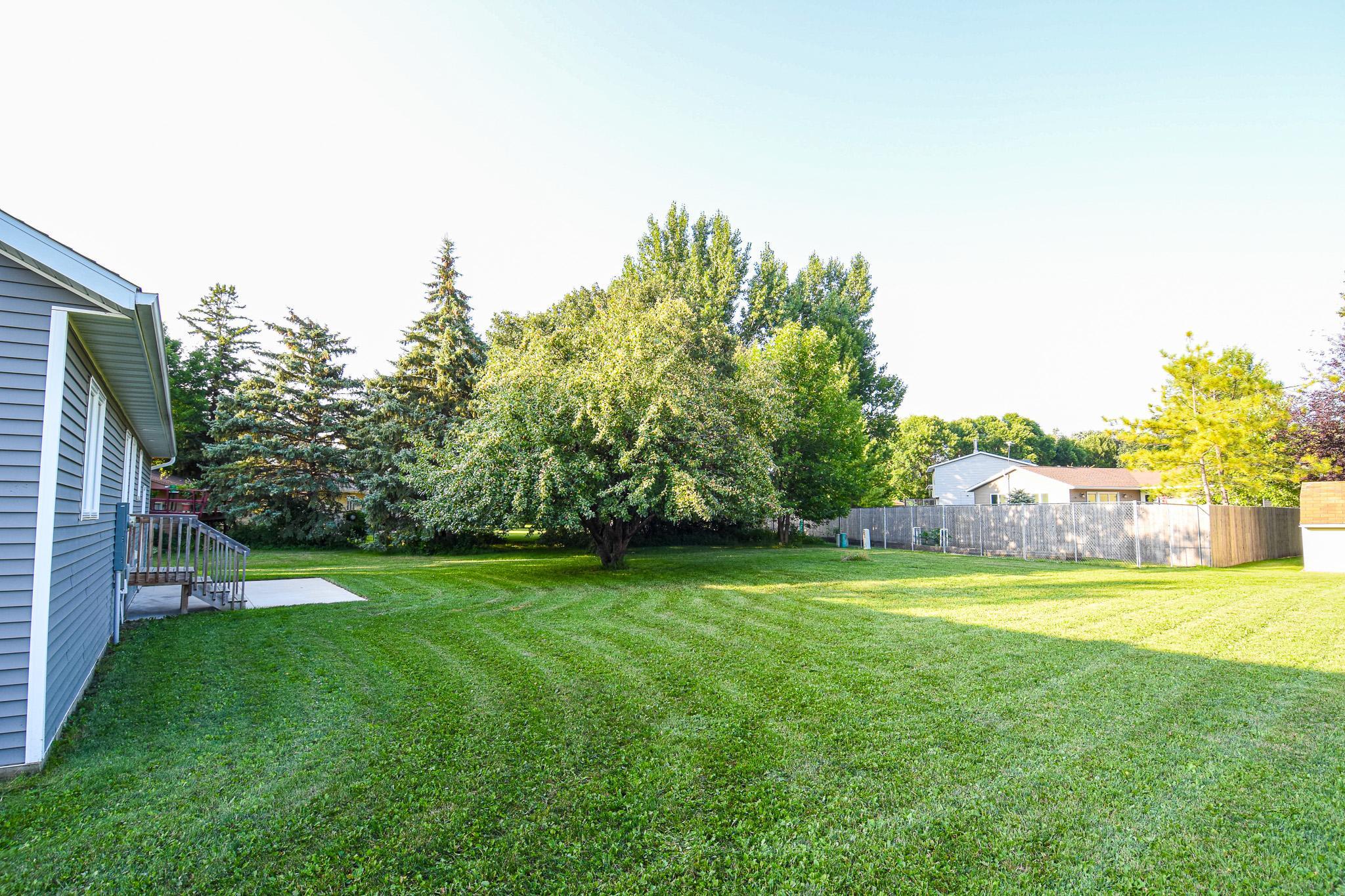 2020 single family home for sale at 828 Alice Drive in Thief River Falls, MN — 2 bed, 1 bath (photo 47 of 47)