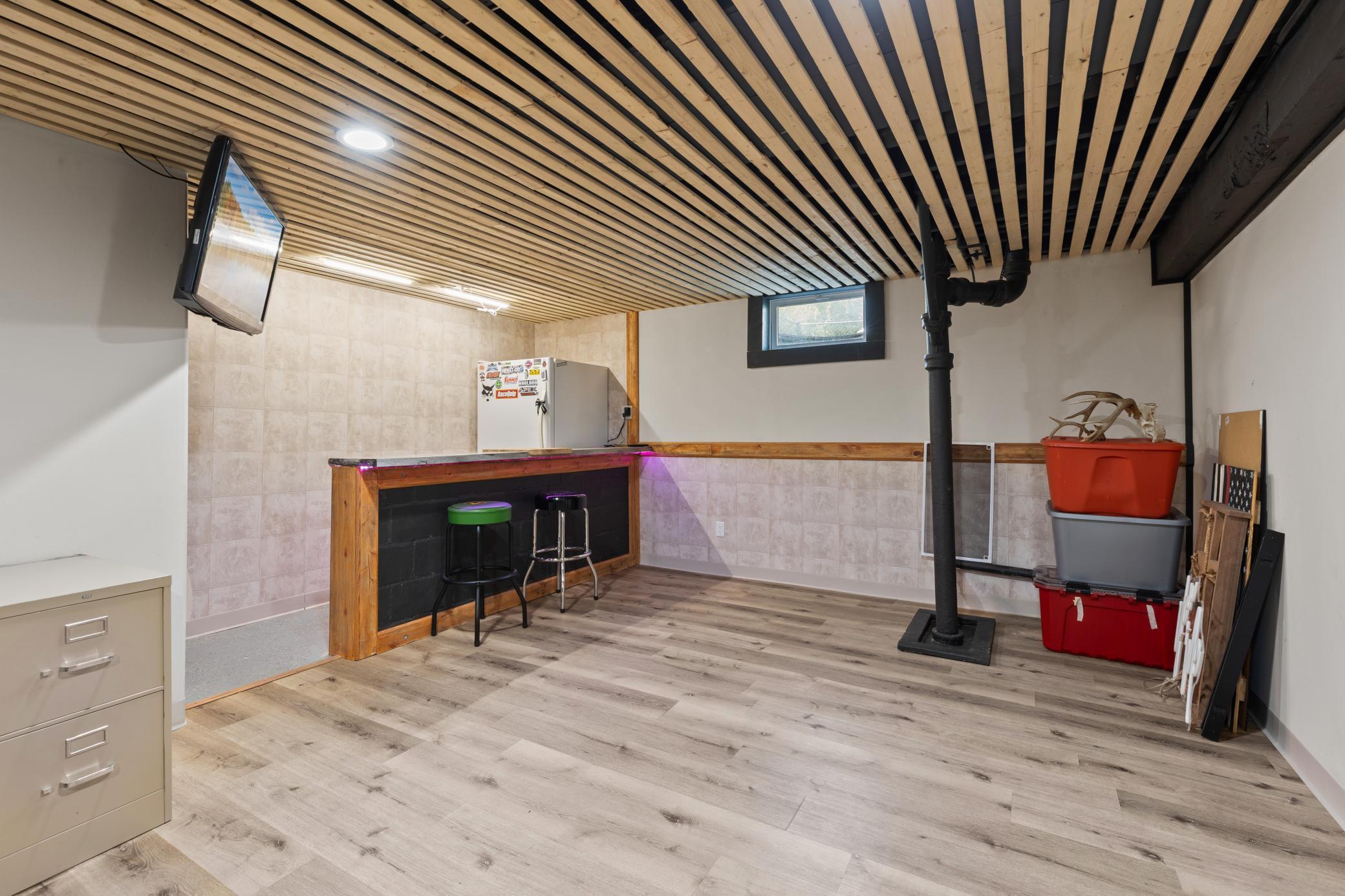 1948 single family home for sale at 1001 Terrace Avenue in Brainerd, MN — 4 bed, 2 bath (photo 20 of 43)