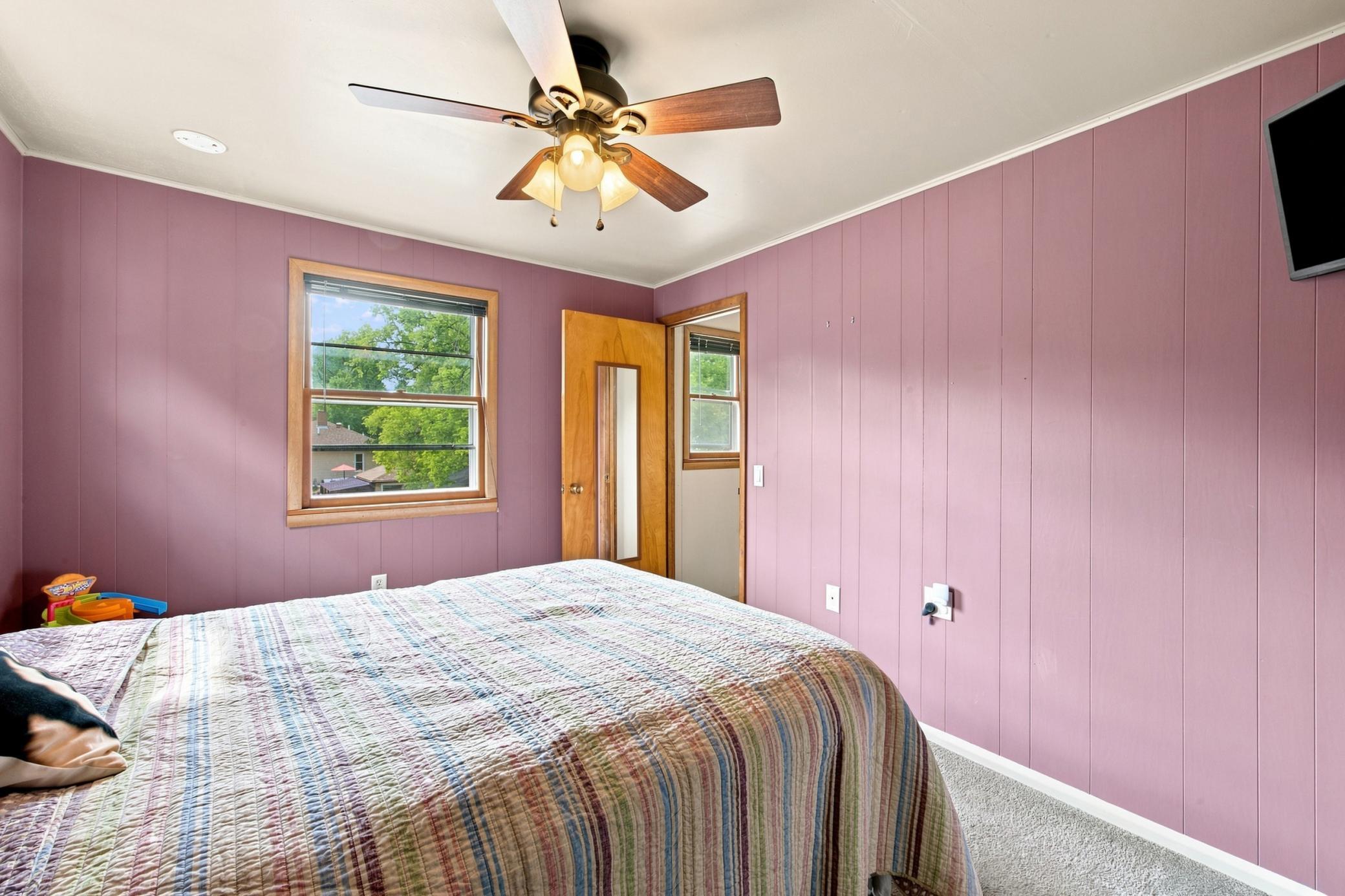 1929 single family home for sale at 1118 1st Street N in Fargo, ND — 3 bed, 2 bath (photo 17 of 34)