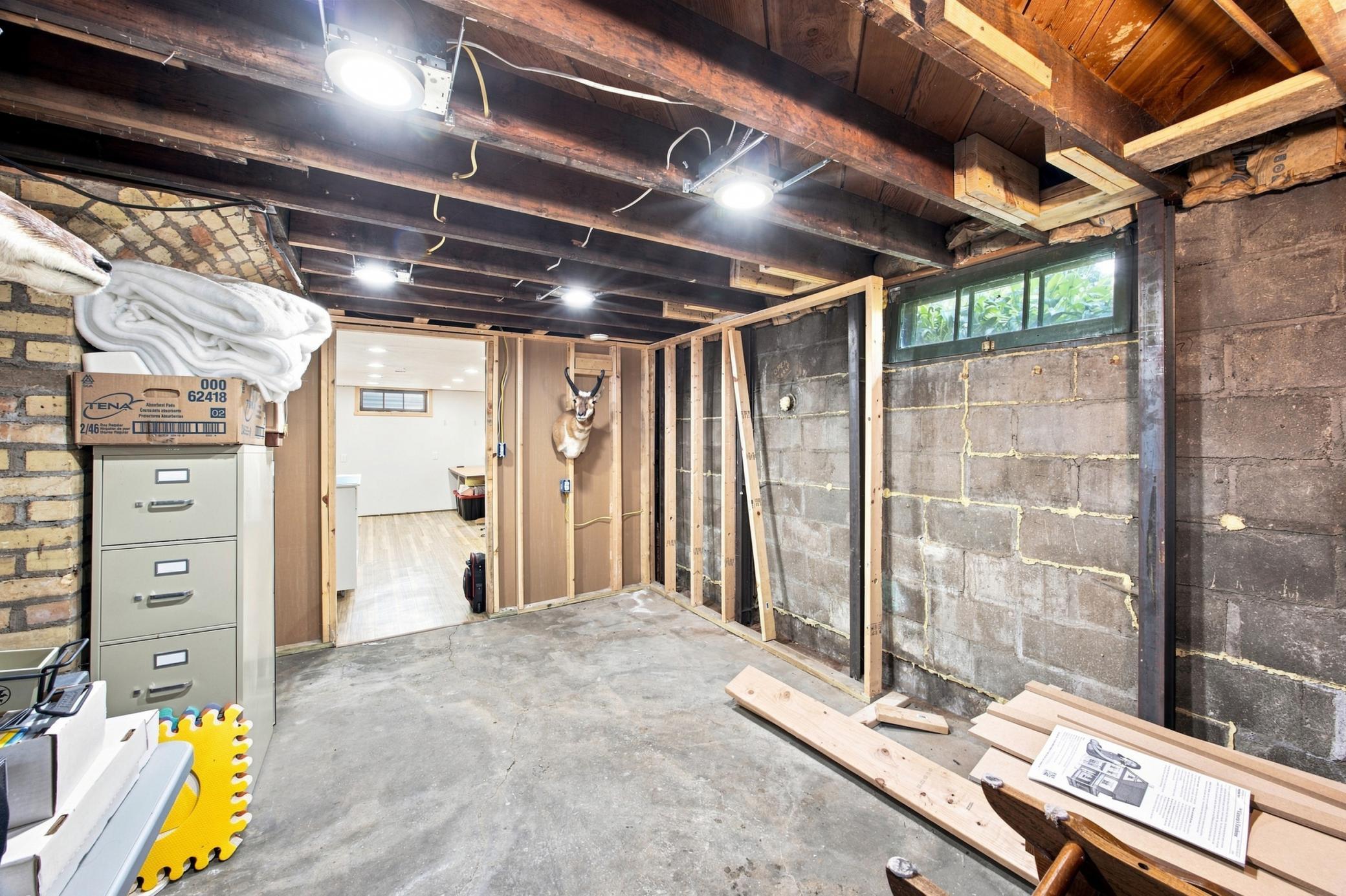 1929 single family home for sale at 1118 1st Street N in Fargo, ND — 3 bed, 2 bath (photo 21 of 34)