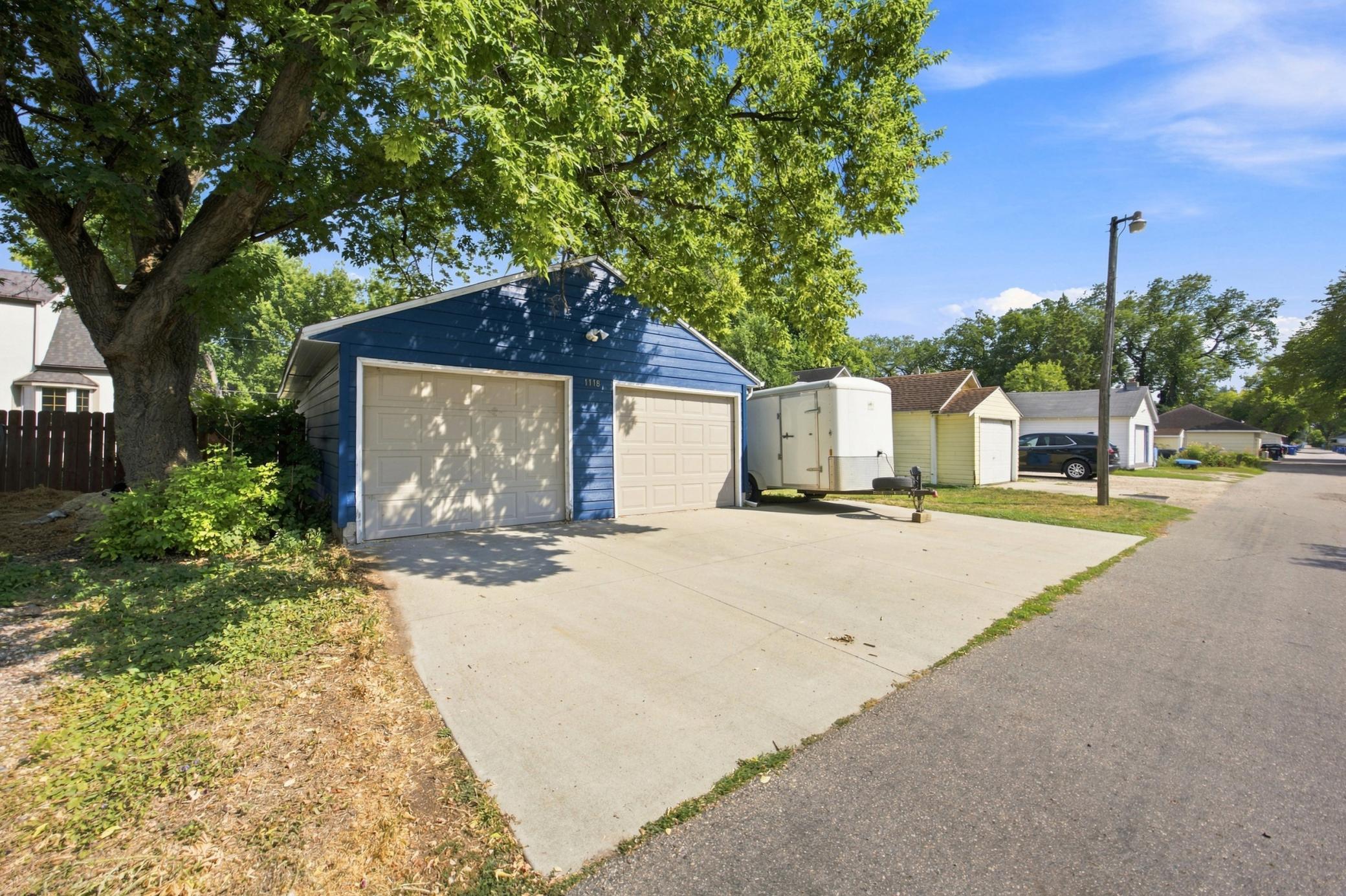 1929 single family home for sale at 1118 1st Street N in Fargo, ND — 3 bed, 2 bath (photo 26 of 34)