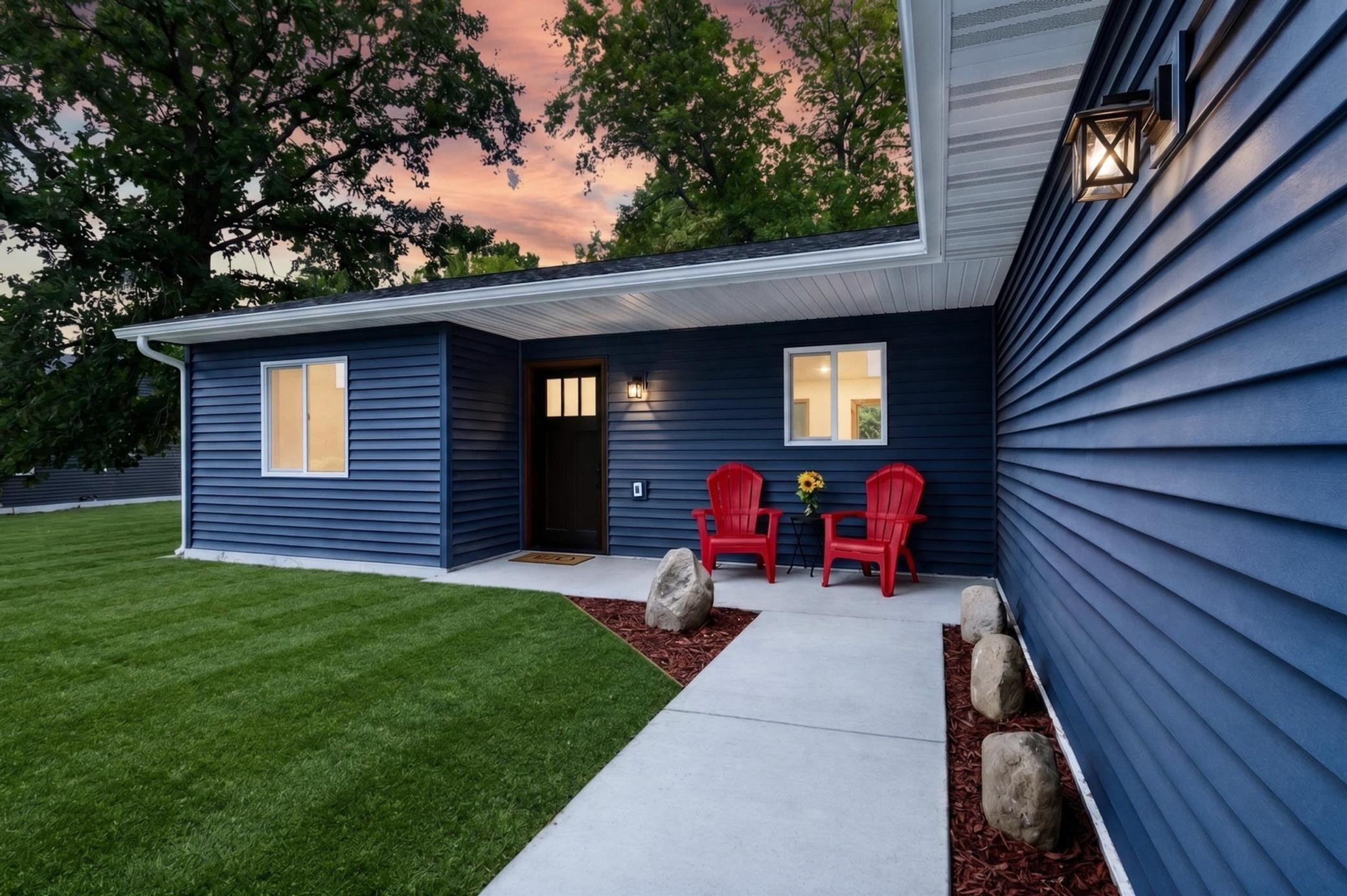 2026 single family home for sale at 1125 NE 6th Avenue in Grand Rapids, MN — 3 bed, 2 bath (photo 3 of 32)