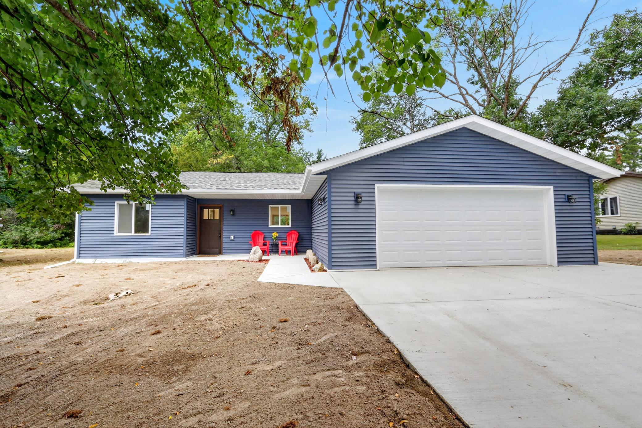 2026 single family home for sale at 1125 NE 6th Avenue in Grand Rapids, MN — 3 bed, 2 bath (photo 29 of 32)