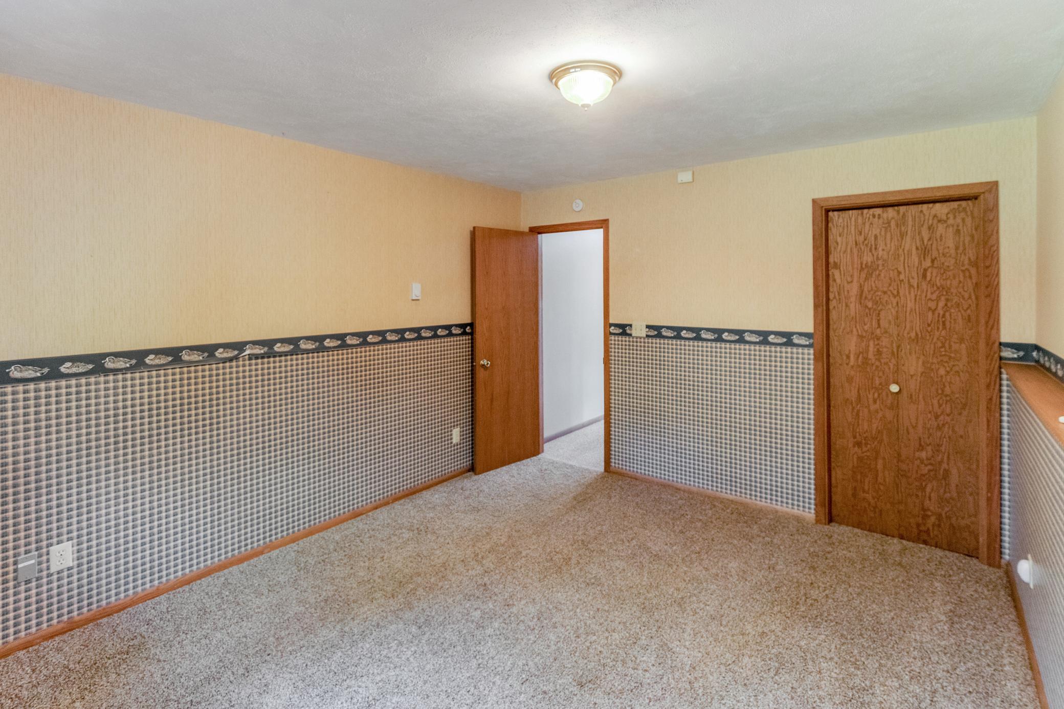 1982 single family home for sale at 35778 Twin Pond Lane in Pequot Lakes, MN — 4 bed, 2 bath (photo 25 of 43)