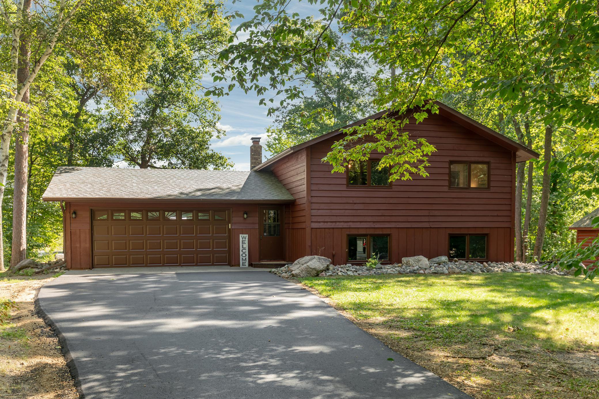 1982 single family home for sale at 35778 Twin Pond Lane in Pequot Lakes, MN — 4 bed, 2 bath (photo 30 of 43)