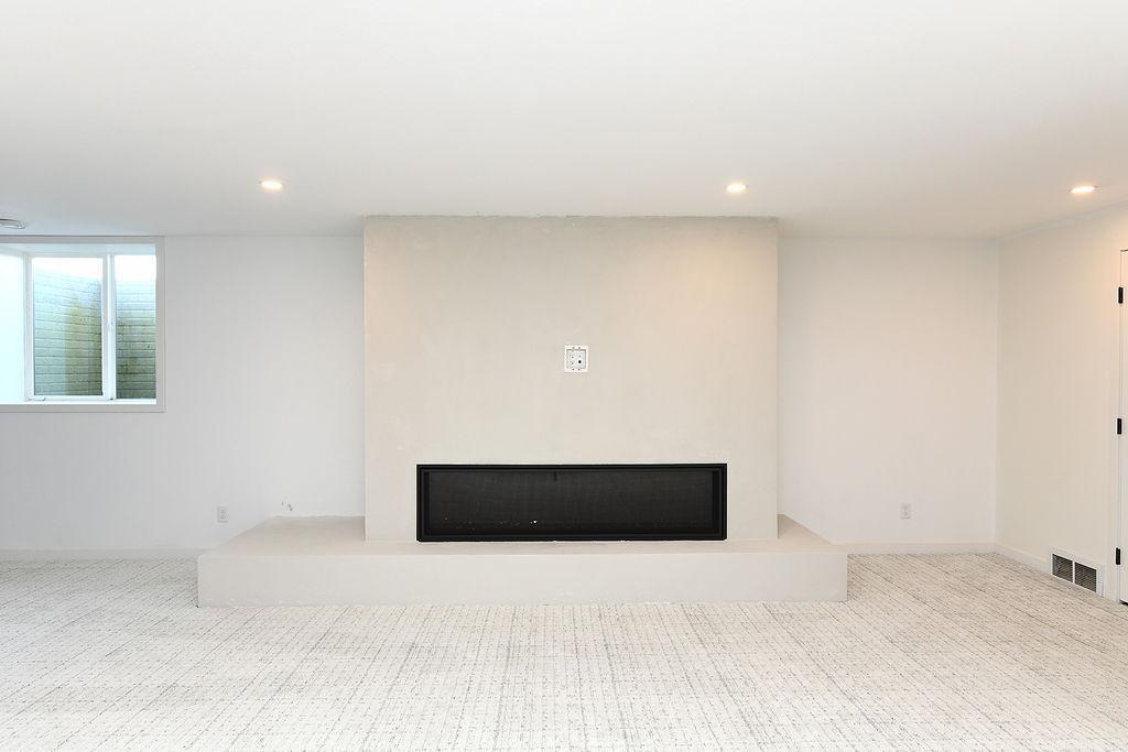 2022 single family home for sale at 7902 Firefly Lane in Horace, ND — 5 bed, 3 bath (photo 30 of 43)