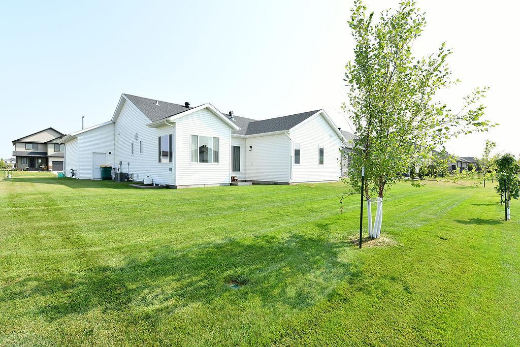 2022 single family home for sale at 7902 Firefly Lane in Horace, ND — 5 bed, 3 bath (photo 43 of 43)